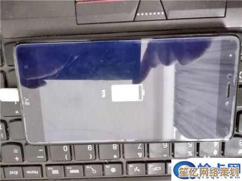 手机黑屏紧急处理指南：从基础排查到专业解决方案全面解析