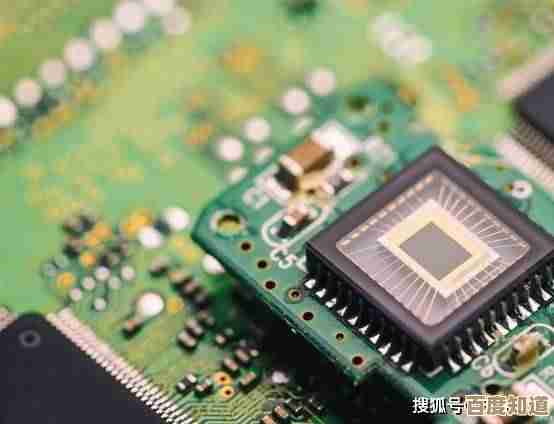 稳压芯片:电子设备稳定运行的幕后功臣与核心技术解析 稳压芯片:电子设备稳定运行的幕后功臣与核心技术解析