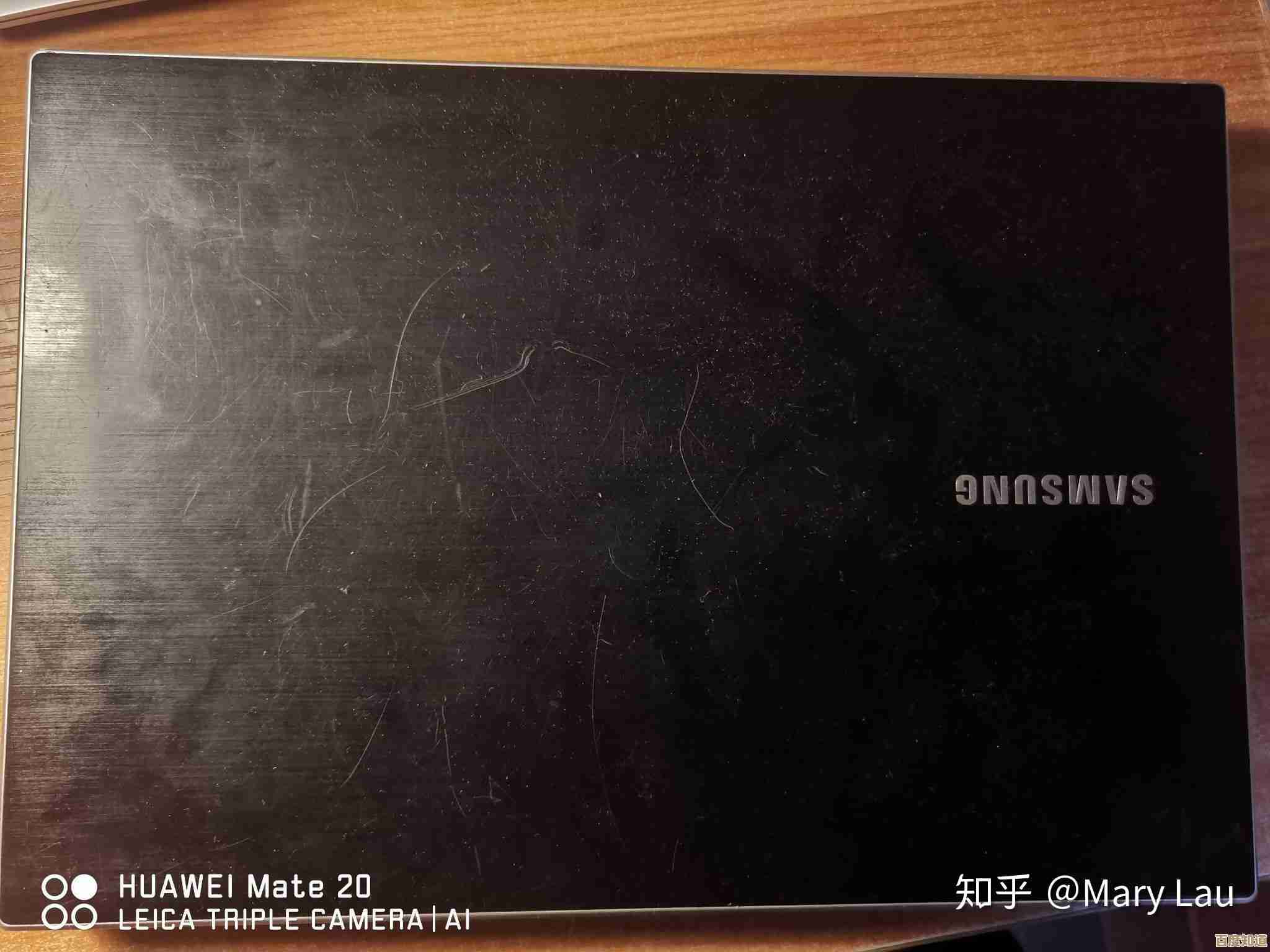 让巧克力键盘点亮你的桌面，打字时光从此充满温馨与愉悦体验！