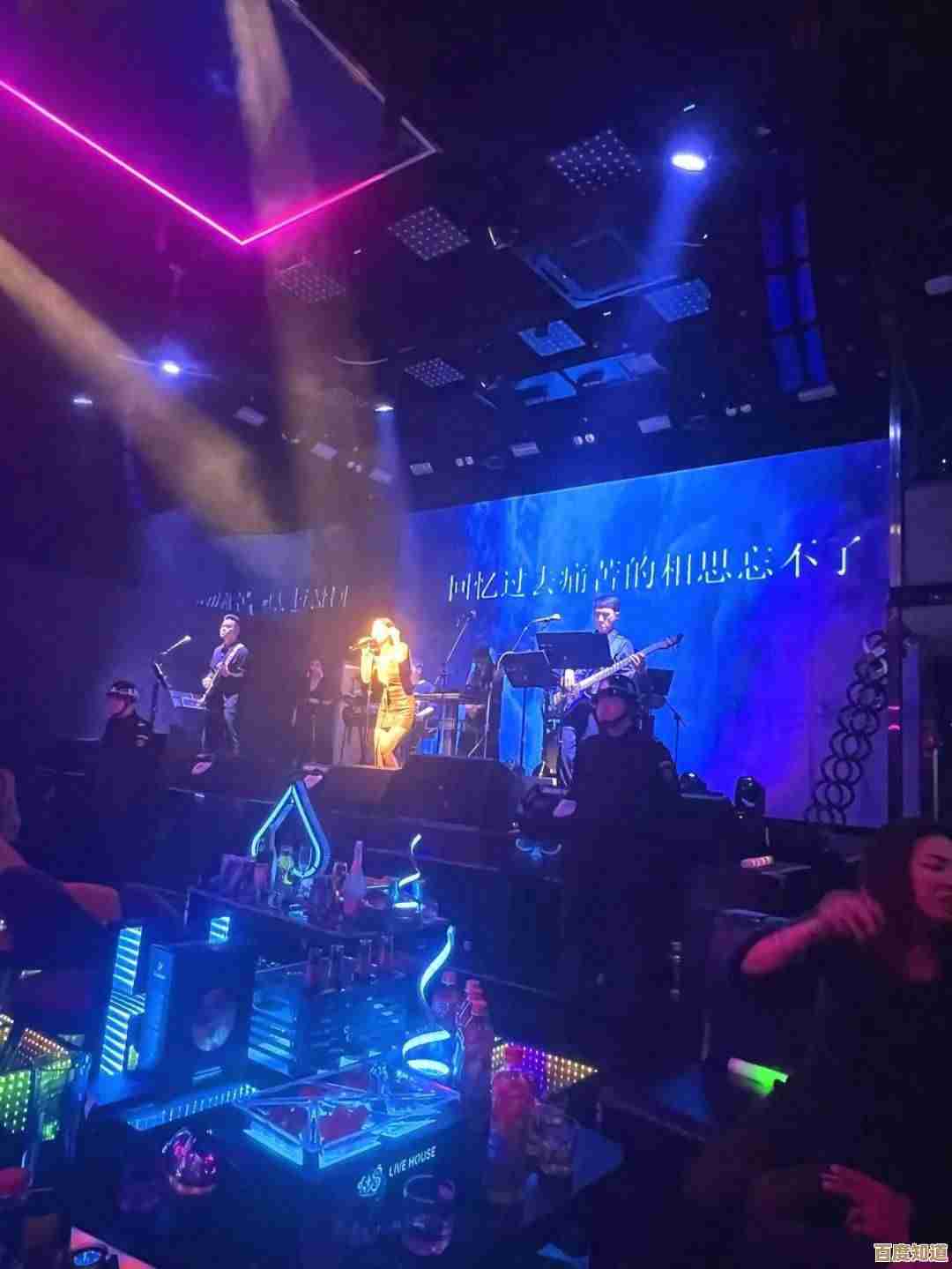 畅享音乐盛宴:深入探索酒吧专业音响带来的听觉震撼之旅 畅享音乐盛宴:深入探索酒吧专业音响带来的听觉震撼之旅