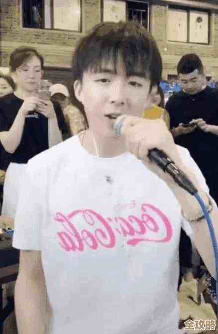 抖音炫酷短视频全攻略：从入门到精通，让你的创意才华惊艳全场！