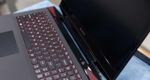 联想Y50专为游戏打造，高性能配置助你征服每一场虚拟战斗