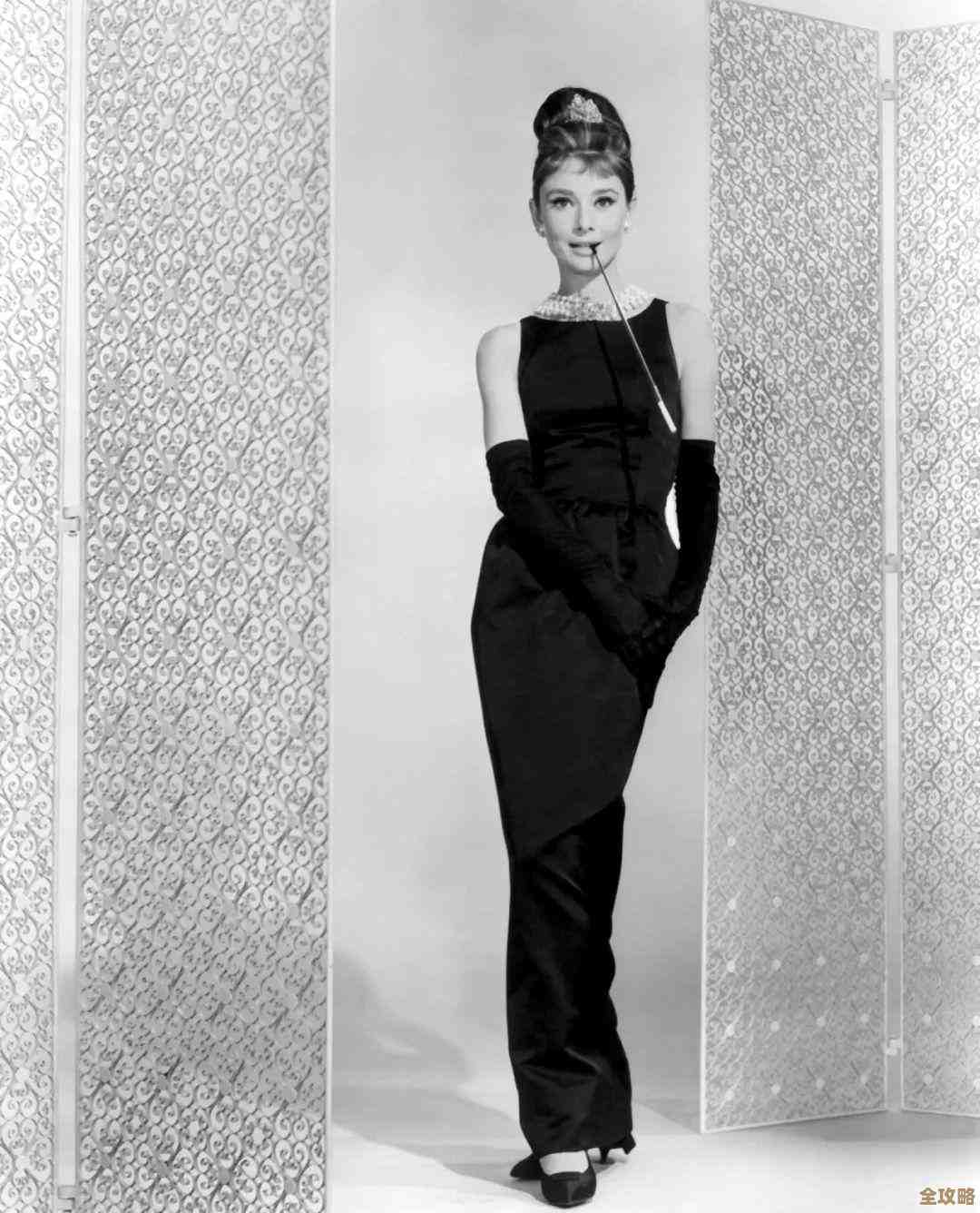 《女神联盟》我最强的技能就是让世界沉默，好像把所有声音都塞进了棺材里