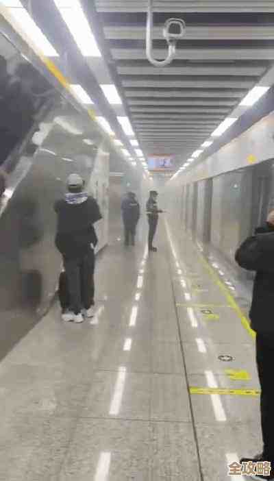 地铁逃生哪个版本最强？我随便说说优劣还能看的出.