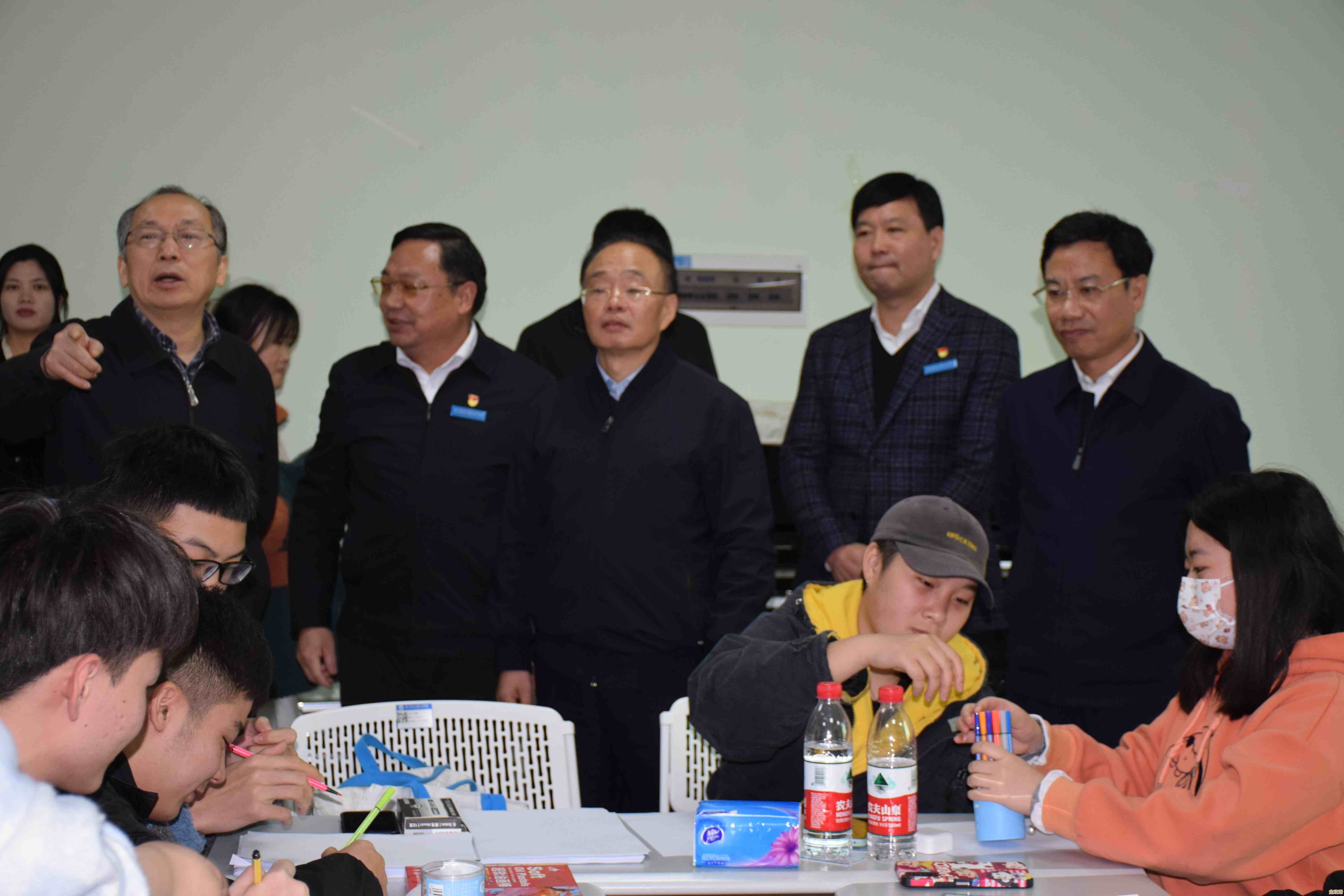 怎么做到服务器数据库共享又快又安全，别光说理论得实操才行