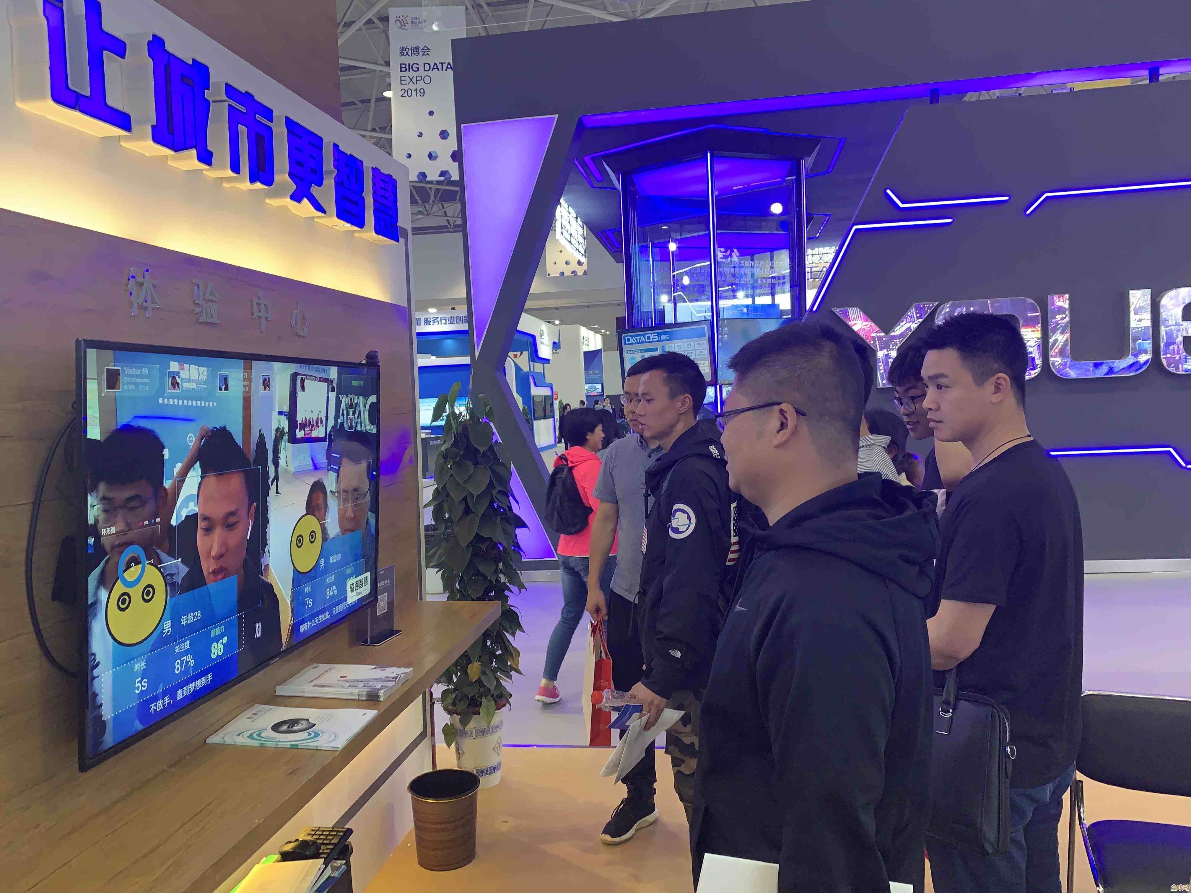 从零开始学C语言签到系统，数据库设计那些事儿，边写边摸索总结